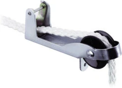 Attwood 13700-7 Standard Lift N Lock Anchor Control